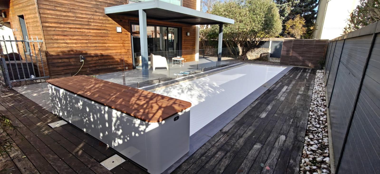 Installation d'un volet Bench Design Maytronics à Portet-sur-Garonne — Couloir de nage 11 x 3 m
