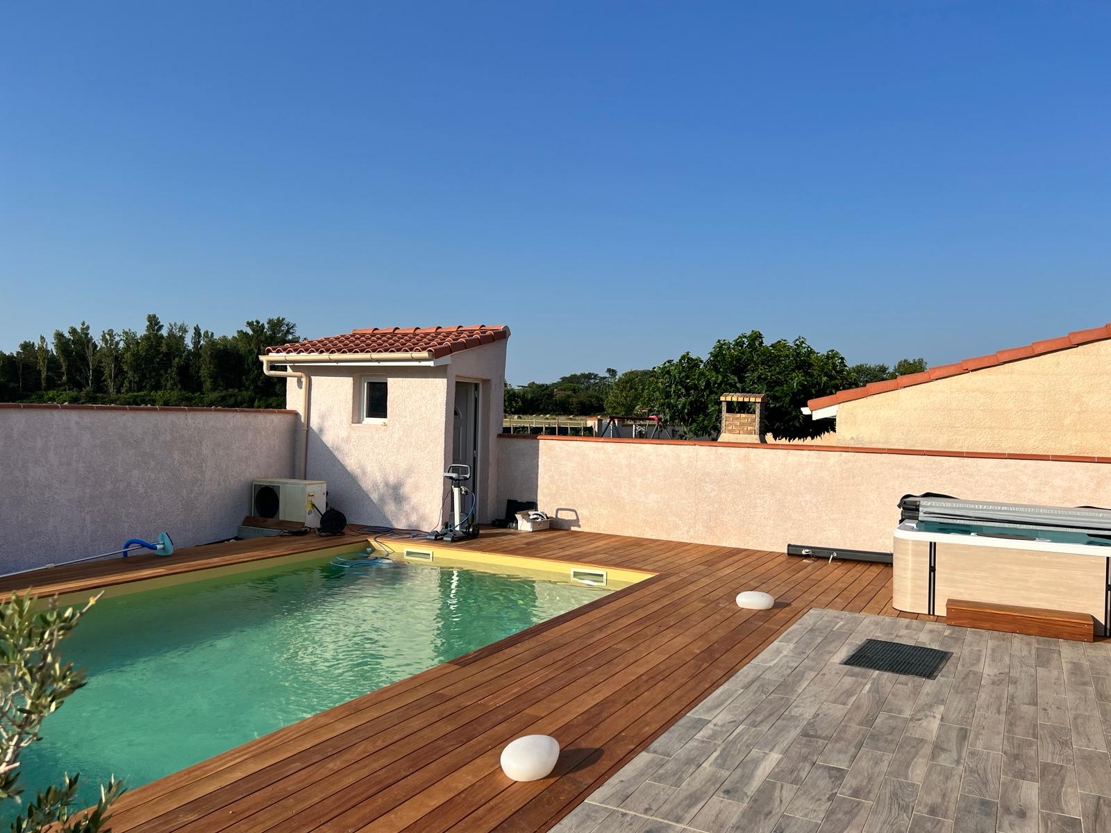 Construction d'une piscine 8x4 et spa à Toulouse